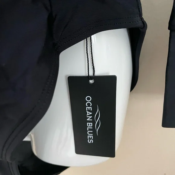 Sz S women’s Ocean Blues one piece Black Long Sleeve Women's Swimsuit Black - Picture 8 of 12